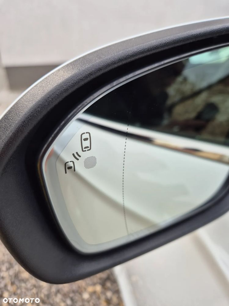 Ford Mondeo 2.0 TDCi Titanium PowerShift - 12