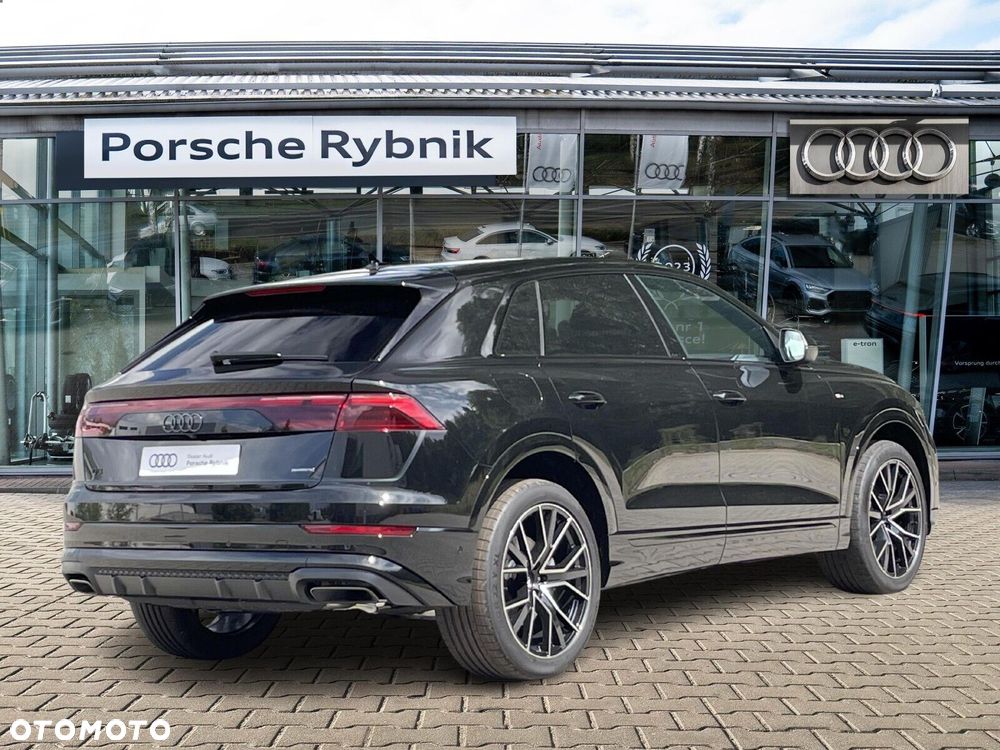 Audi Q8 - 5
