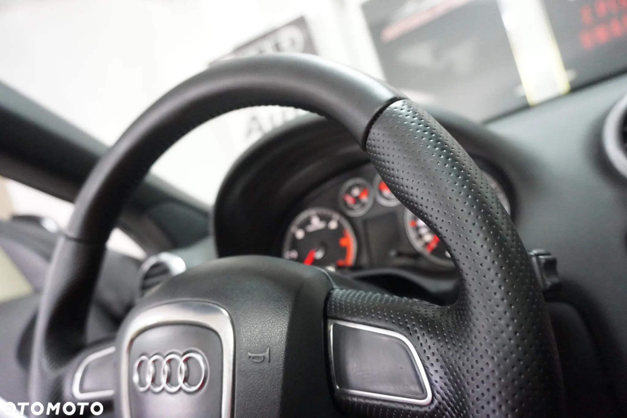 Audi A3 Cabriolet 1.9 TDI DPF Ambition - 23