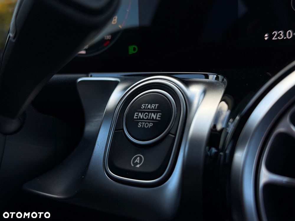 Mercedes-Benz GLB 250 4Matic 8G-DCT AMG Line - 22