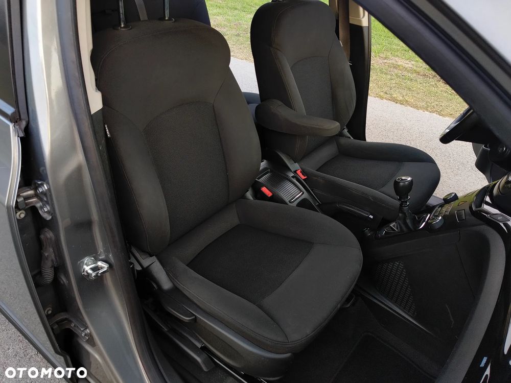 Chevrolet Orlando 1.8 LS - 24