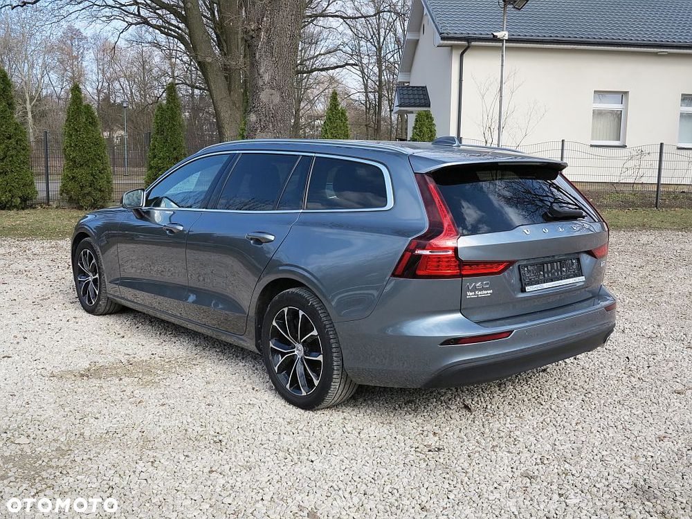 Volvo V60 D3 Momentum - 5
