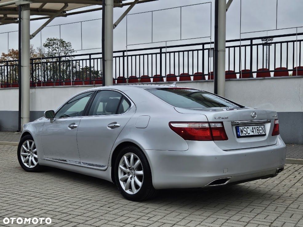 Lexus Ls 2007 photo 3