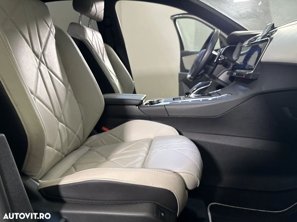 DS Automobiles DS 7 Crossback - 12