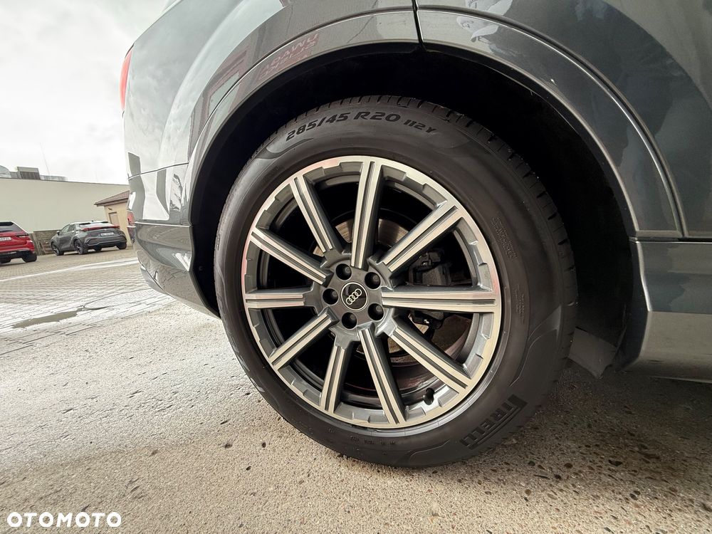 Audi Q7 50 TDI mHEV Quattro S Line Tiptr - 4