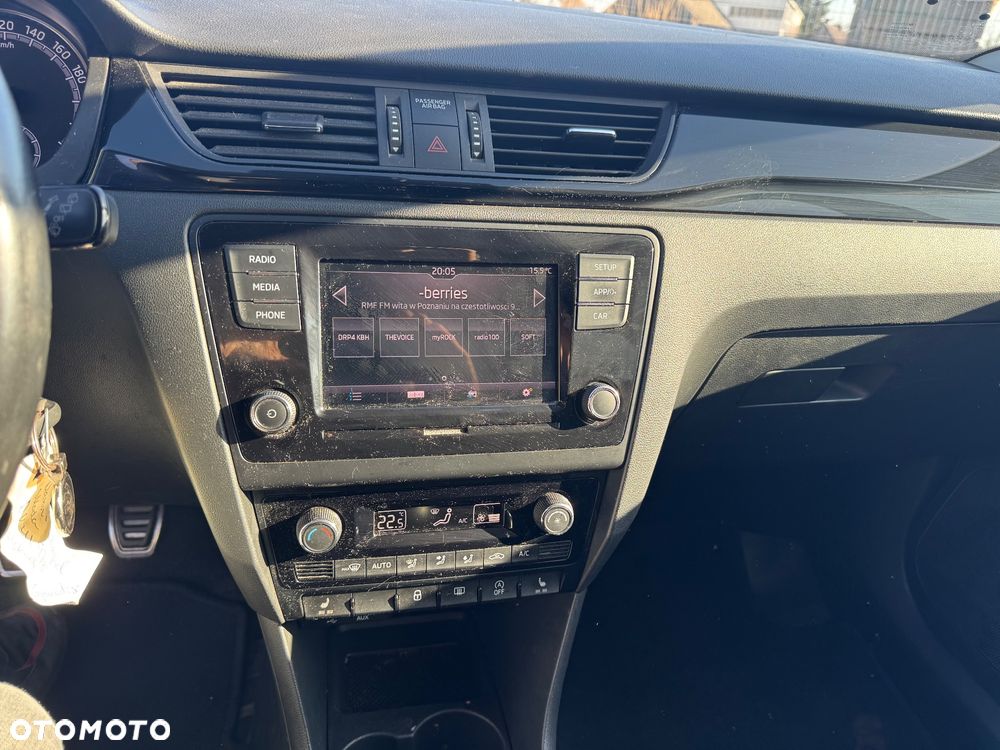 Skoda RAPID Spaceback 1.0 TSI Clever - 22