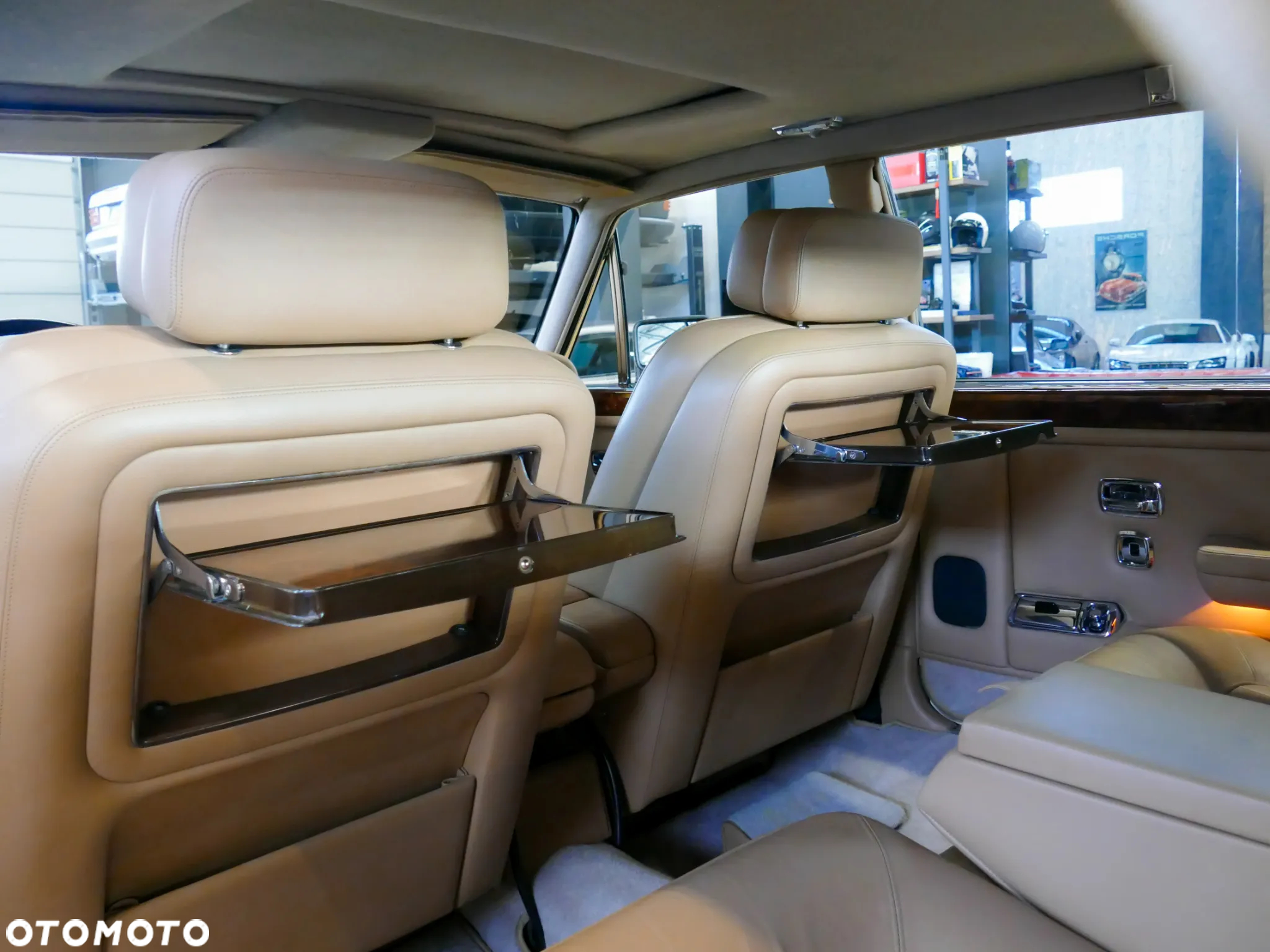 Rolls-Royce Silver Spur - 15
