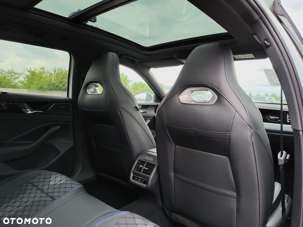 Volkswagen Passat Variant 2.0 TSI R-Line Plus DSG - 17