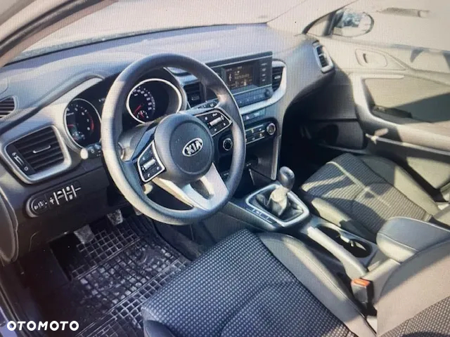 Kia Ceed 1.0 T-GDI S - 10