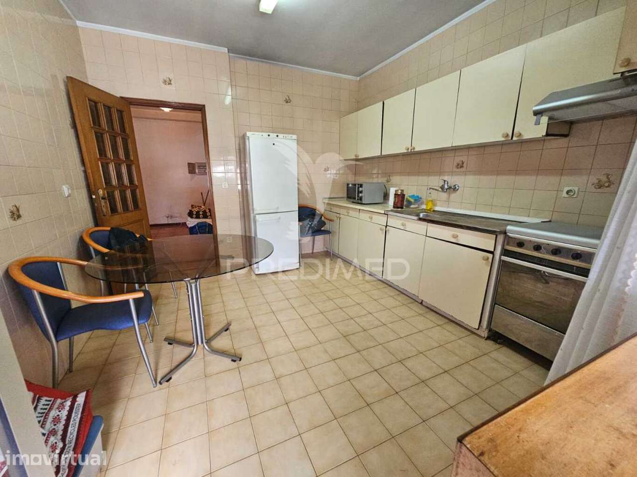 Apartamento T3 com varandas e garagem em Rio Tinto - Grande imagem: 3/17