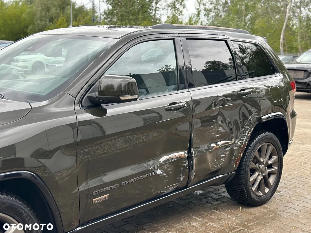 Jeep Grand Cherokee - 4