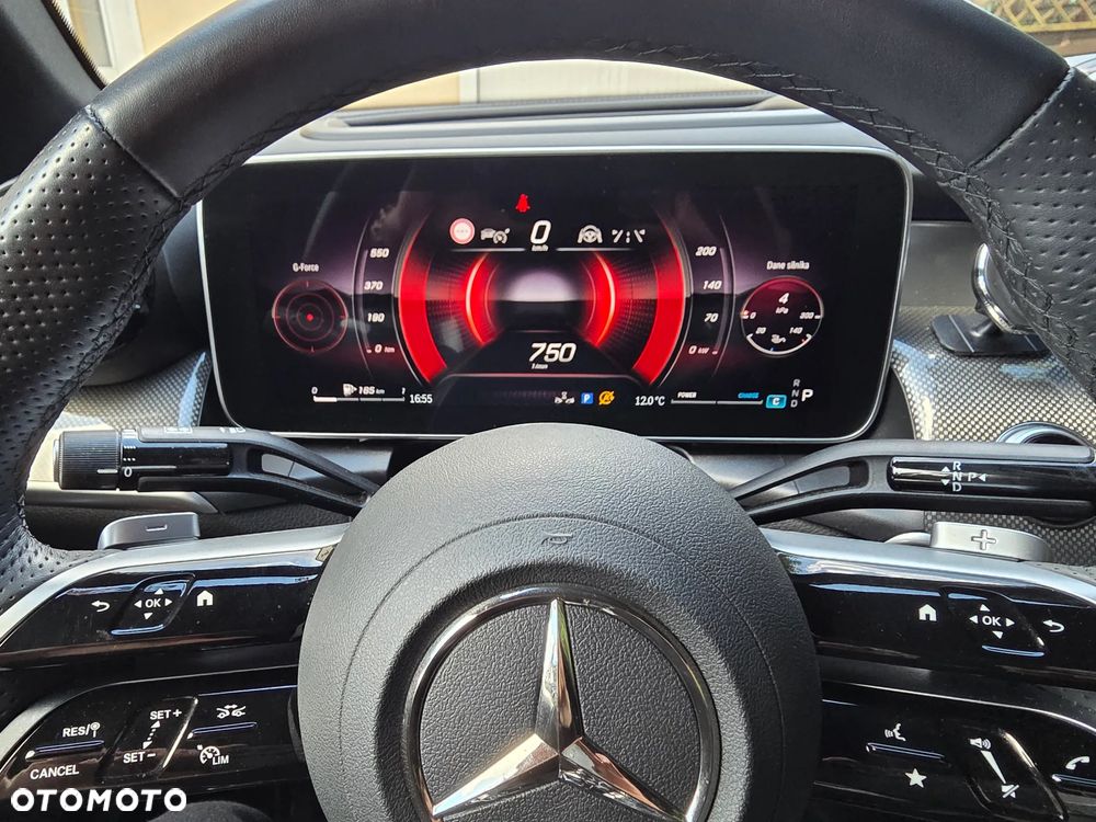 Mercedes-Benz GLC - 13