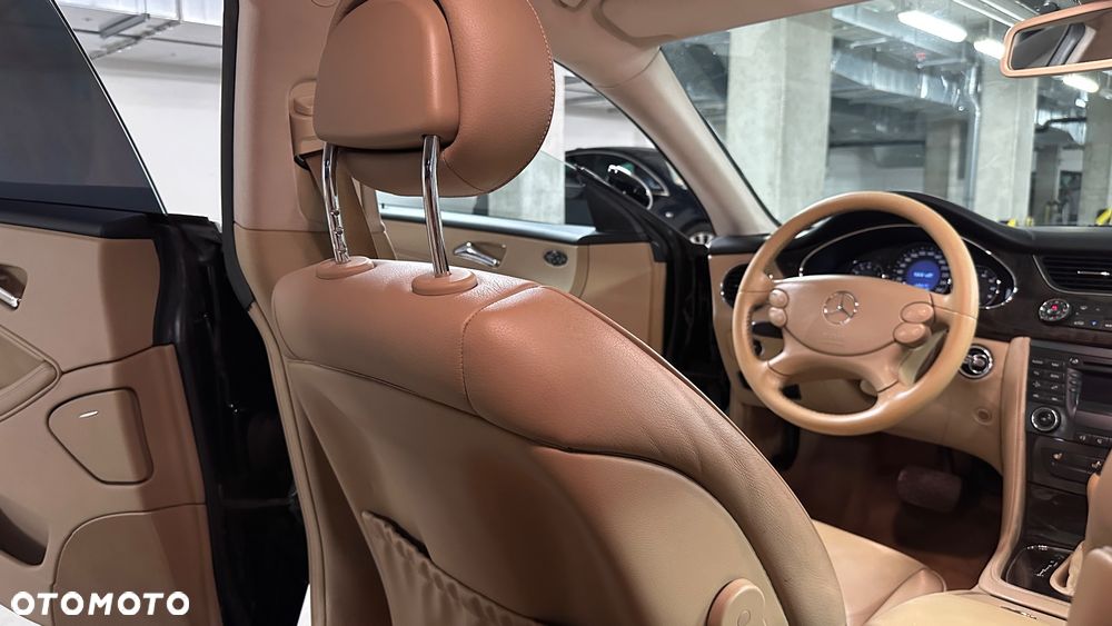 Mercedes-Benz CLS 350 7G-TRONIC - 22