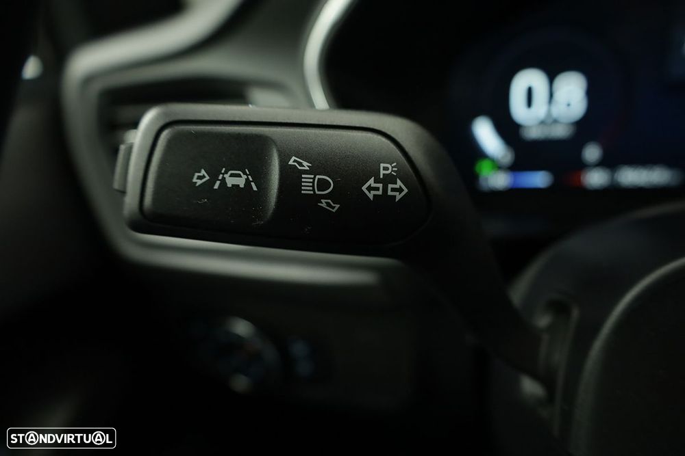 Ford Focus SW - 16