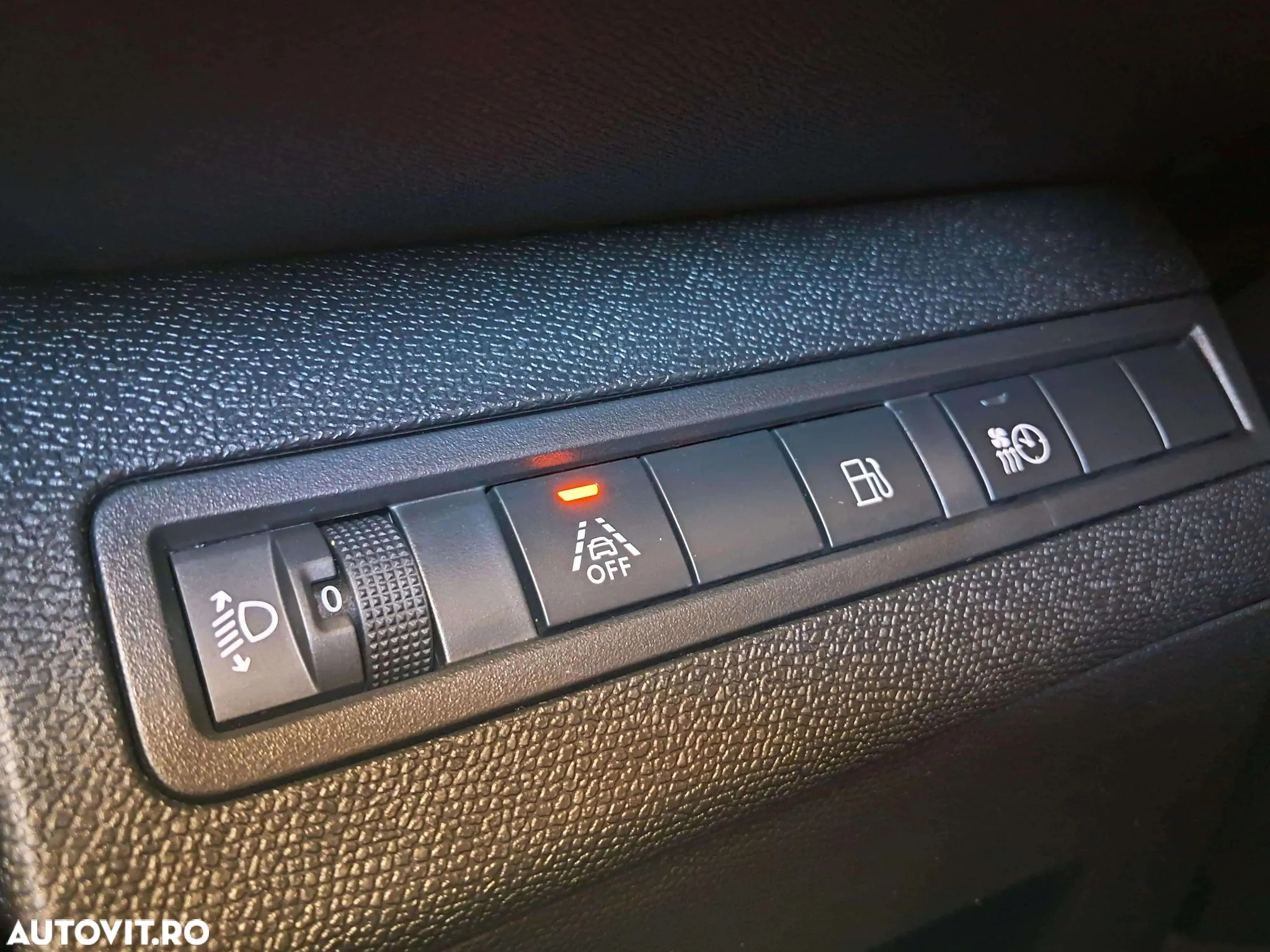 Peugeot 3008 PHEV 300 EAT8 4X4 Allure Pack - 15
