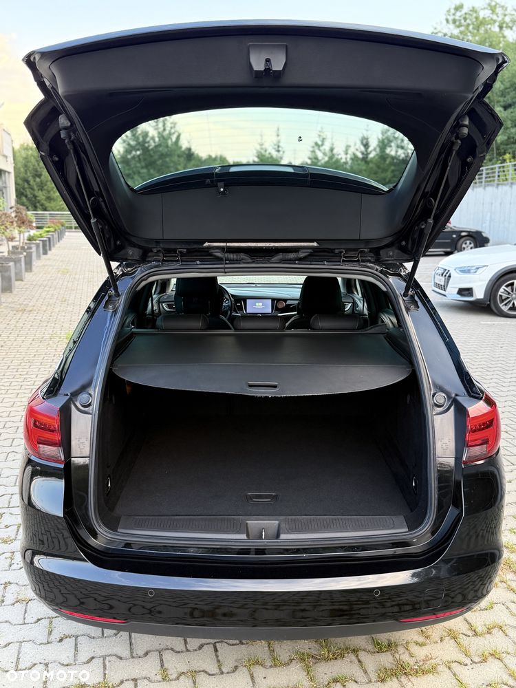 Opel Astra 1.5 CDTI - 22