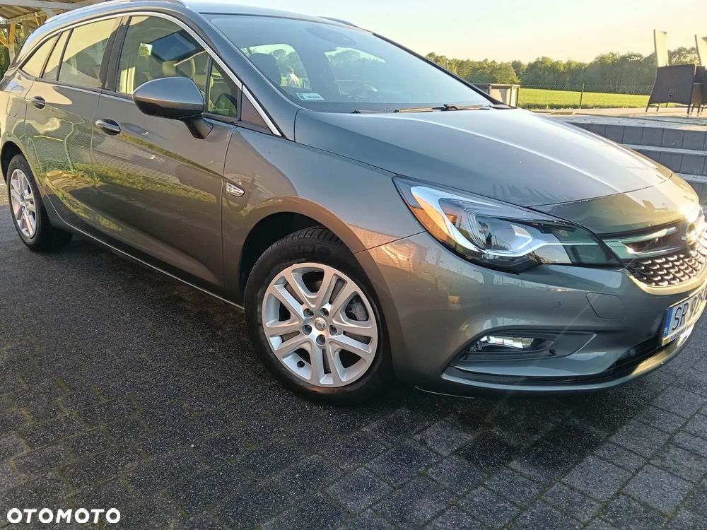 Opel Astra 1.6 CDTI Elite - 7