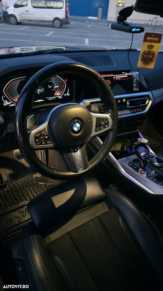 BMW Seria 3 320d xDrive AT MHEV - 16