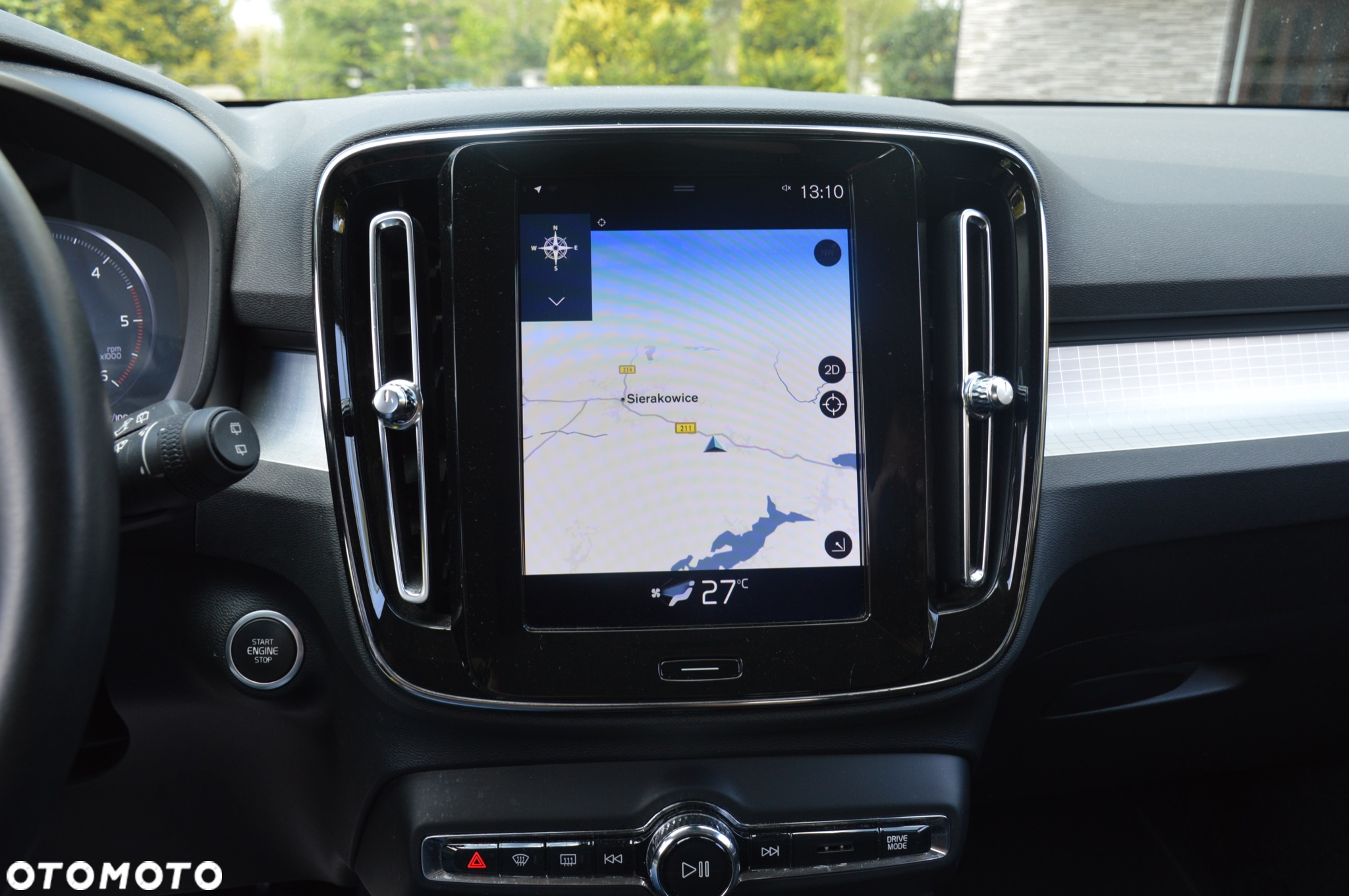 Volvo XC 40 D3 AWD Geartronic Momentum Pro - 14