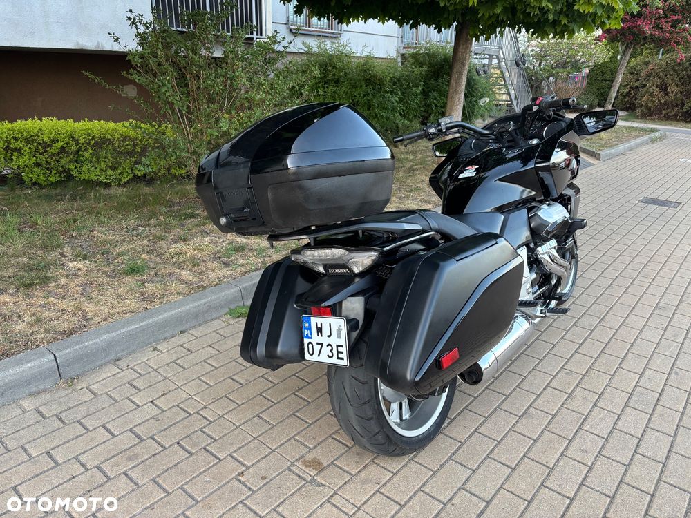 Honda CTX - 3