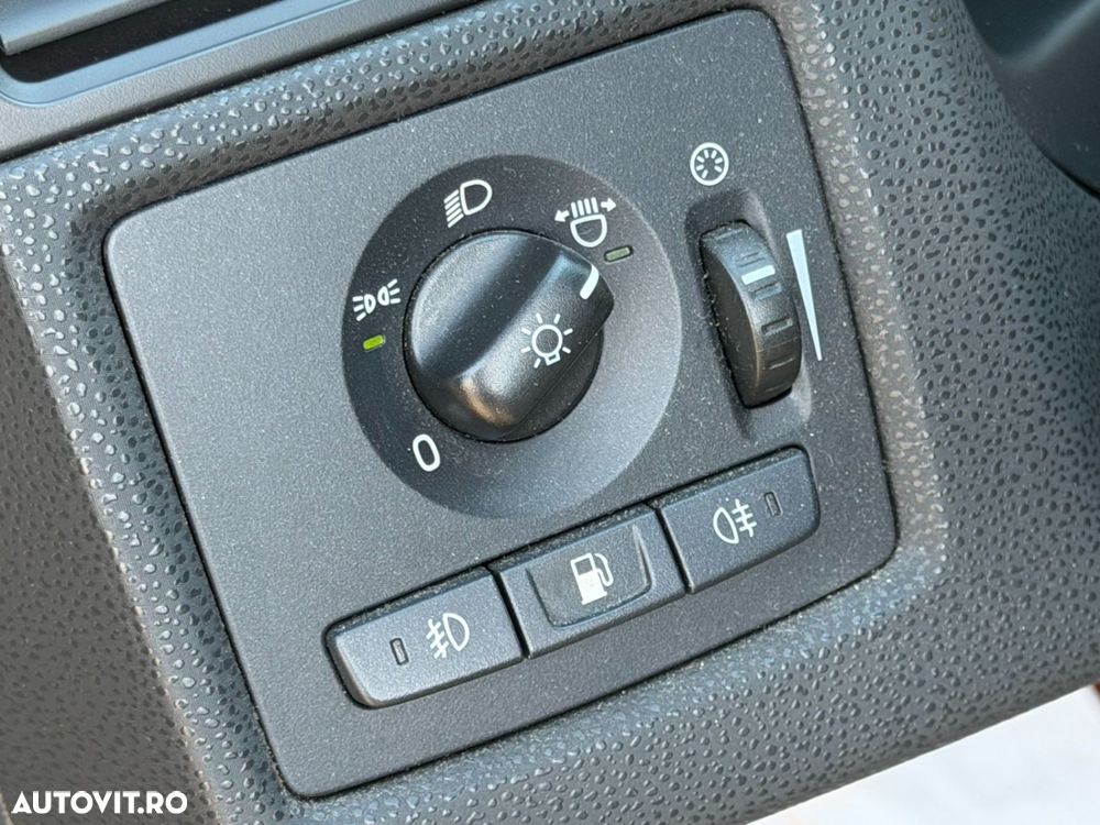 Volvo C30 D2 Business Edition - 8