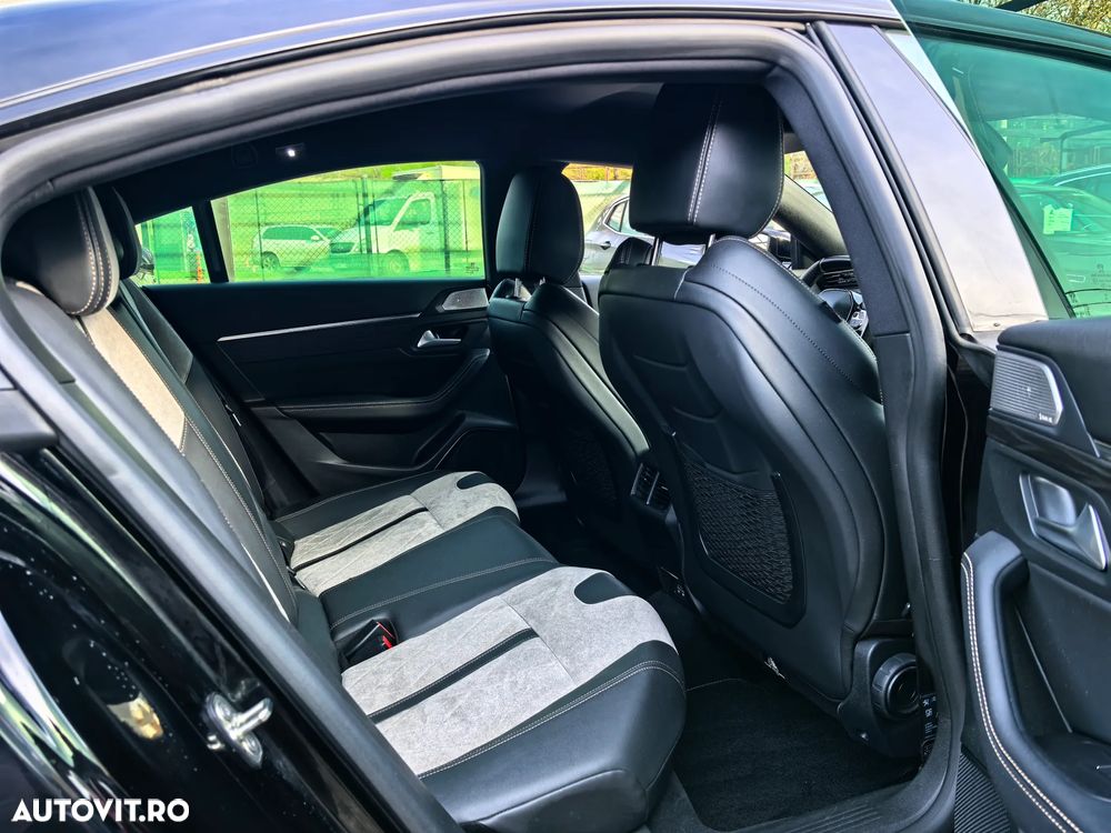 Peugeot 508 1.6L 225 e-EAT8 PHEV GT - 16