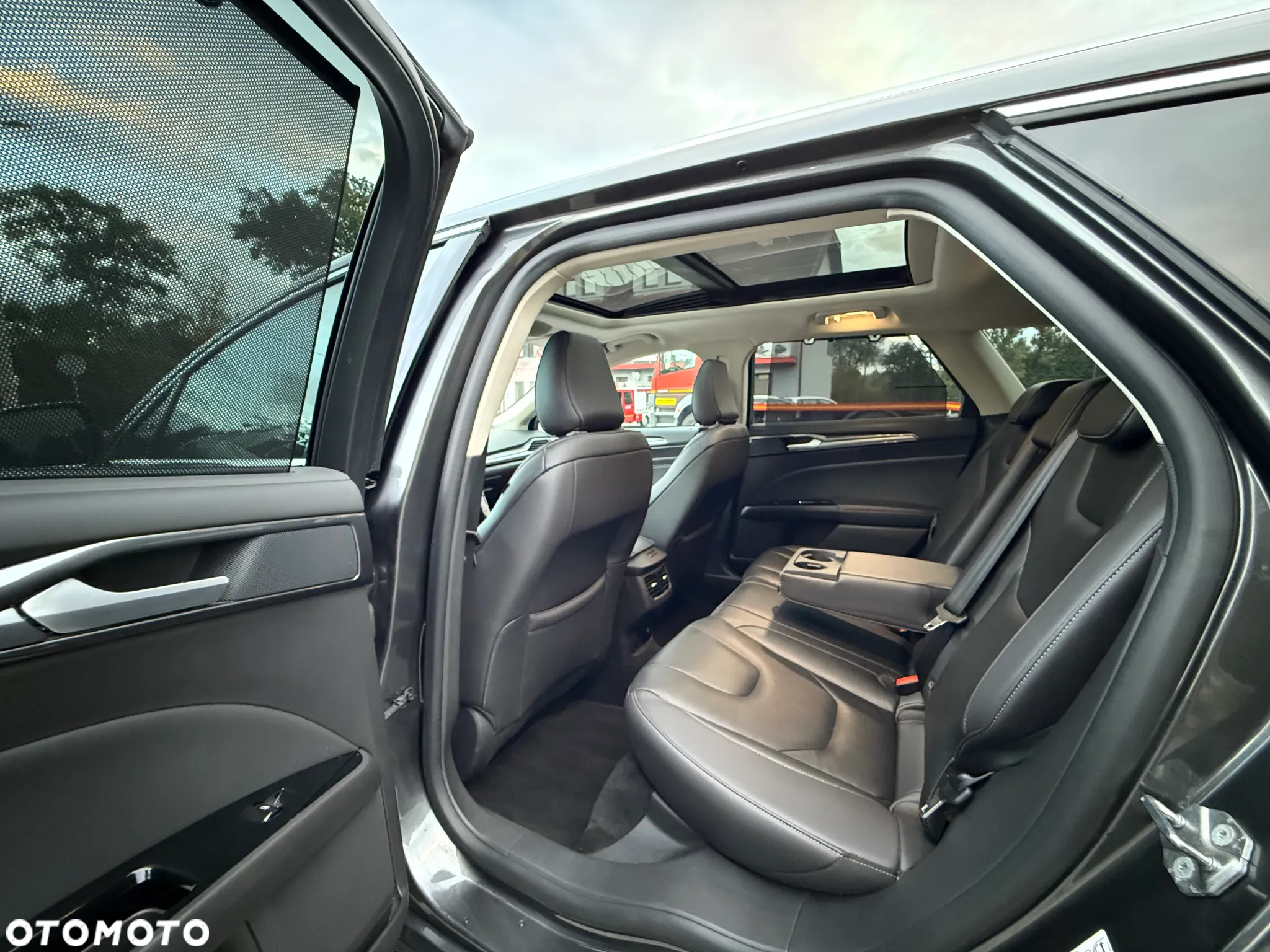 Ford Mondeo 2.0 EcoBlue Titanium - 19