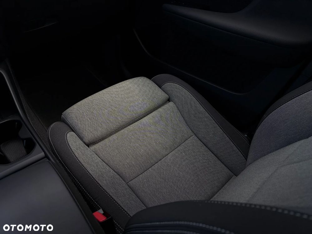 Volvo XC 40 B3 Core - 19