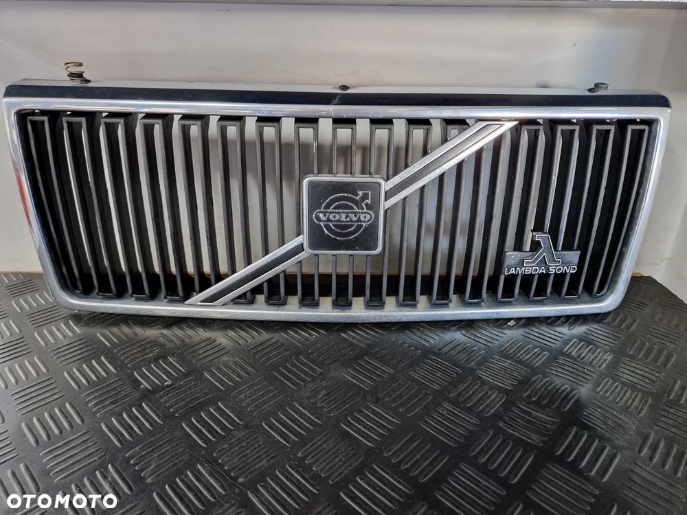 VOLVO 740 GRILL ATRAPA CHŁODNICY - 1