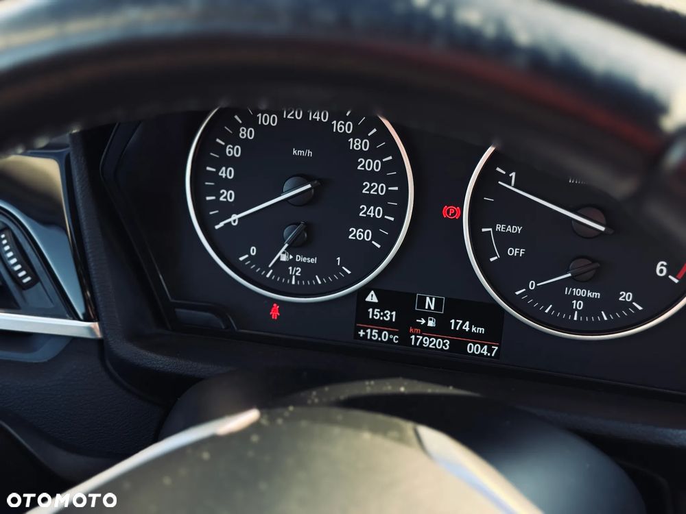 BMW X1 sDrive18d - 36