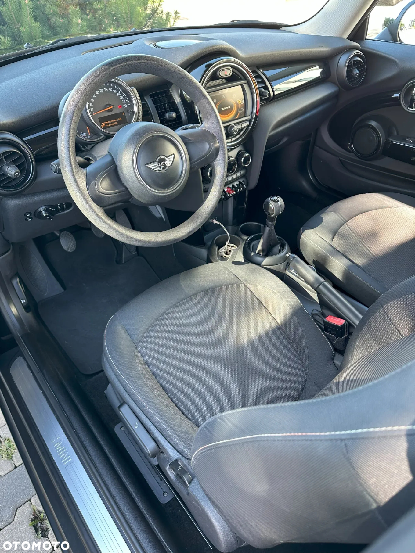 MINI ONE Standard - 18