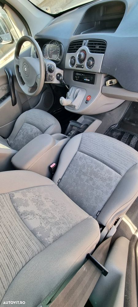 Renault Kangoo dCi 90 FAP Grand - 21