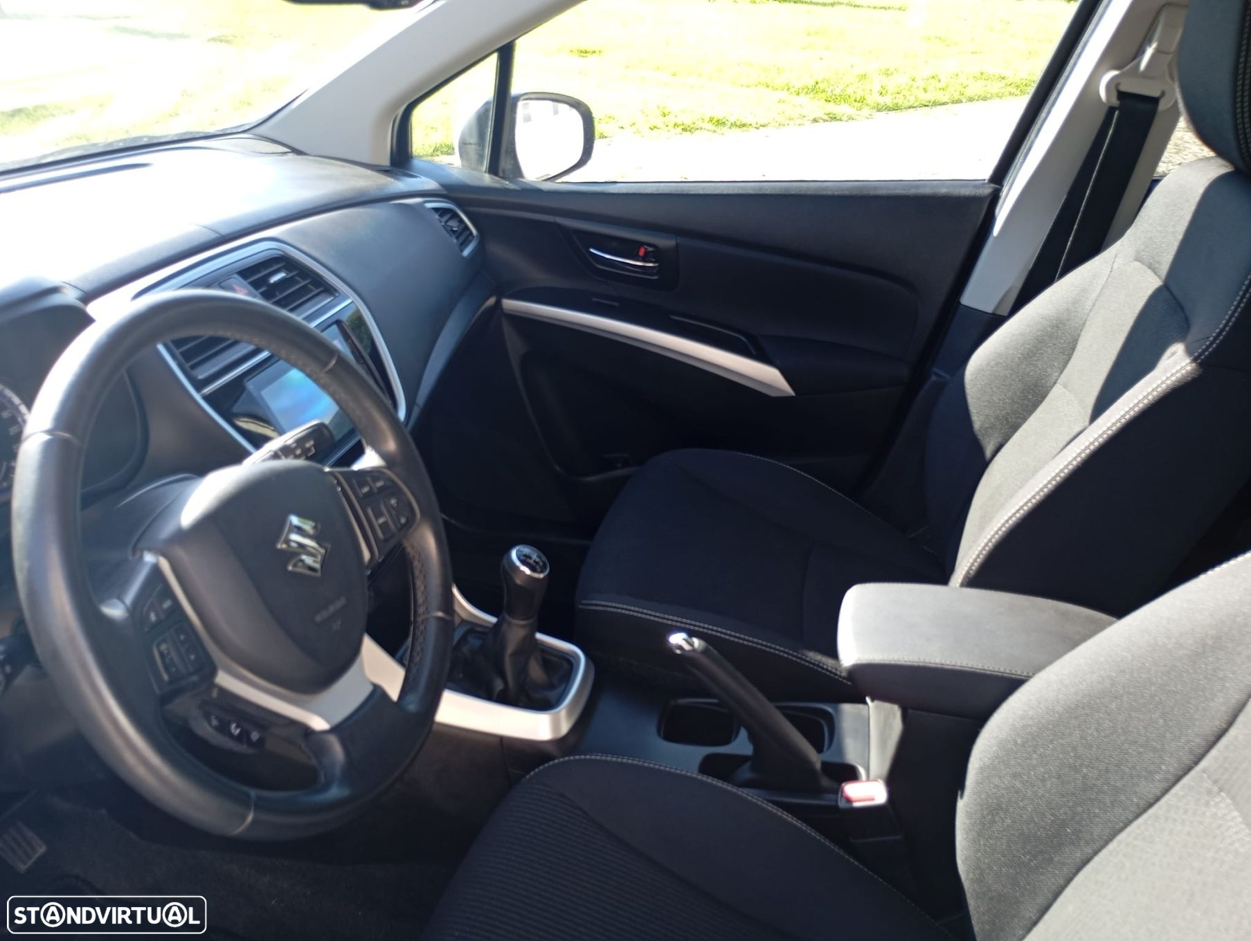 Suzuki S-Cross SX4 1.0 T GLX - 9