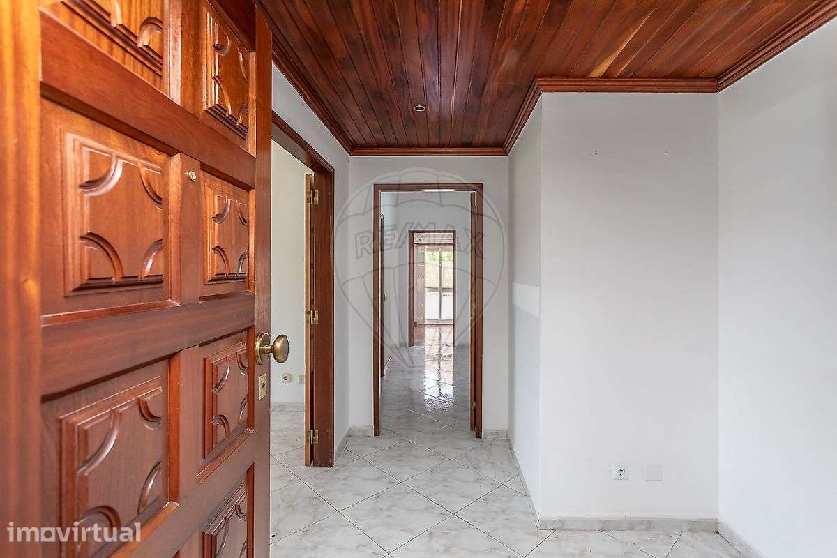Apartamento T4 para venda - Grande imagem: 2/41