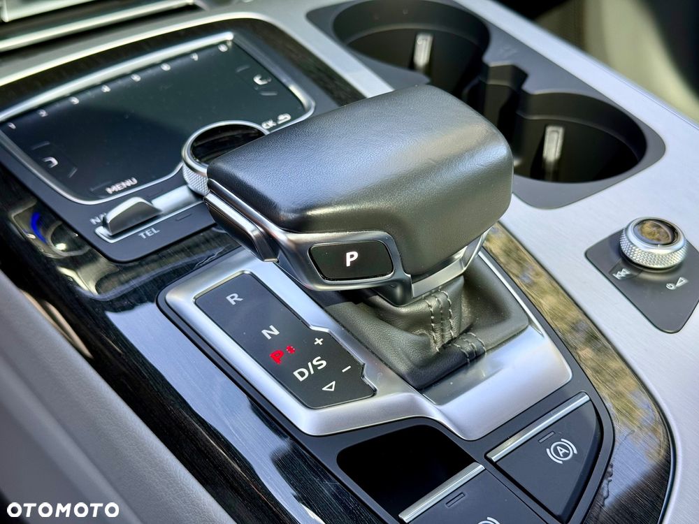 Audi Q7 - 27