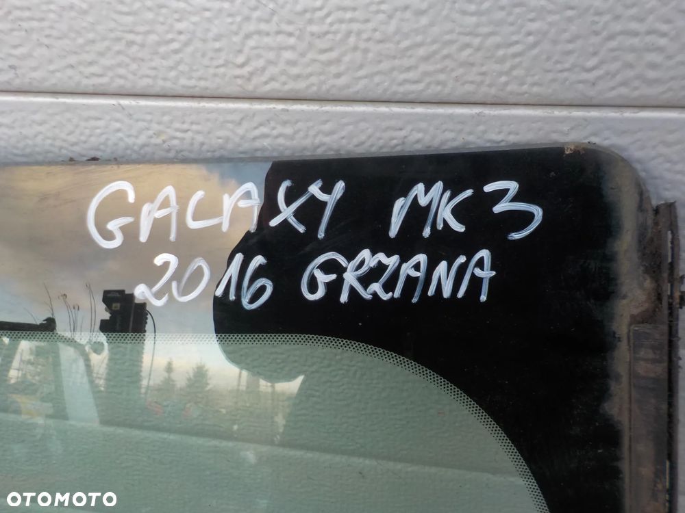 FORD GALAXY MK4 SZYBA CZOŁOWA PRZEDNIA GRZANA - 2