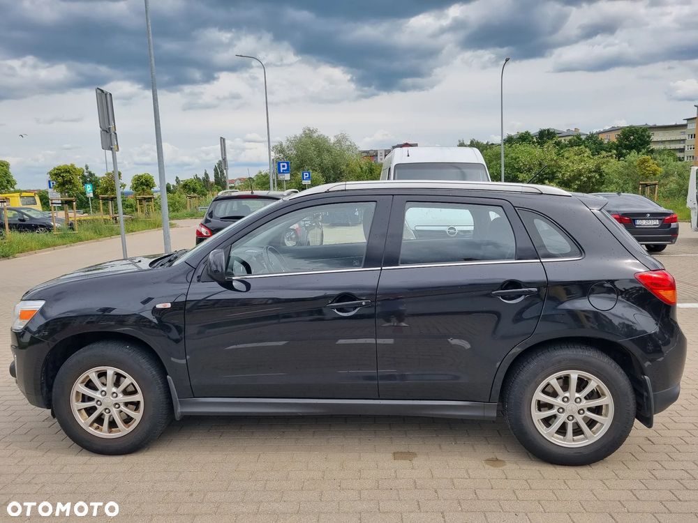 Mitsubishi ASX 1.6 Inform - 9