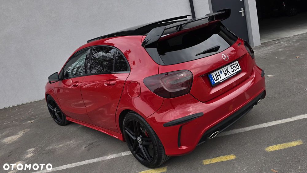 Mercedes-Benz Klasa A 180 (BlueEFFICIENCY) 7G-DCT AMG Sport - 21