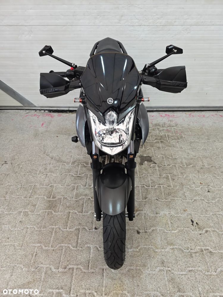 Yamaha XJ - 18