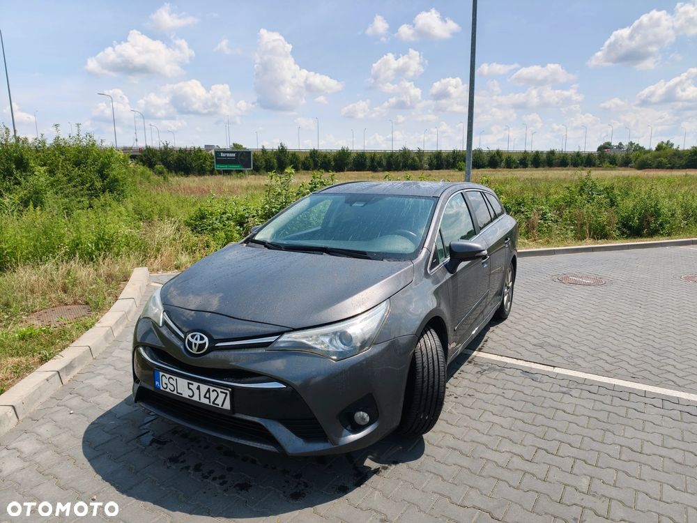 Toyota Avensis 1.8 Premium MS - 2