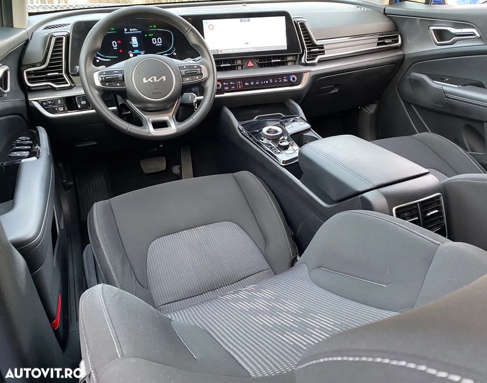 Kia Sportage 1.6 T-GDI HEV 6AT 4x2 Business Line - 2