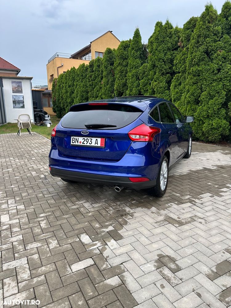 Ford Focus 1.5 EcoBoost Titanium - 16