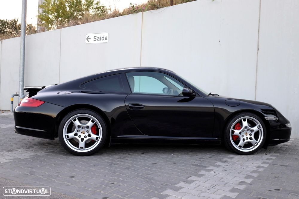 Porsche 911 (997) Carrera S - 20