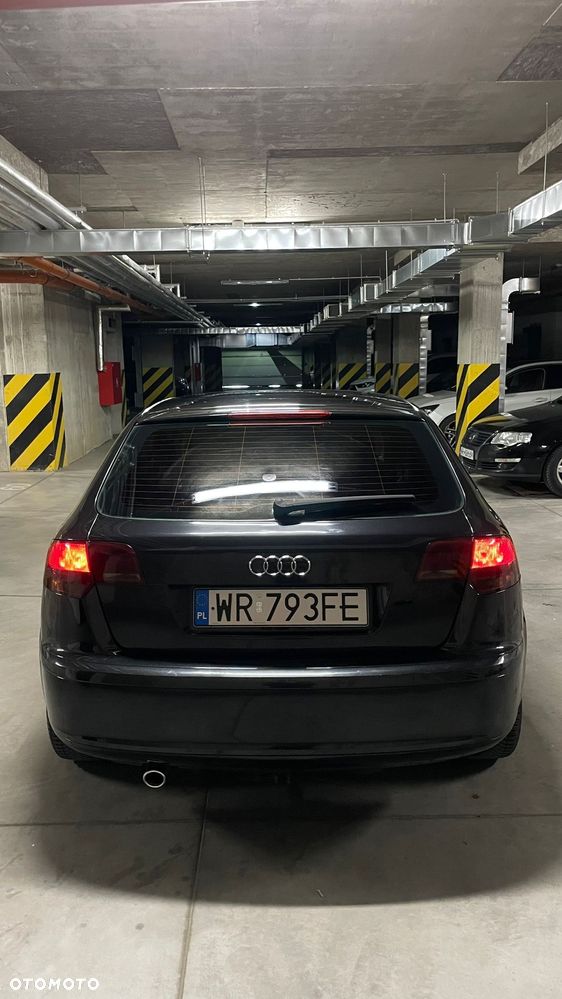Audi A3 Sportback - 3