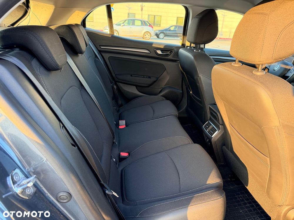 Renault Megane 1.5 Blue dCi Intens - 21