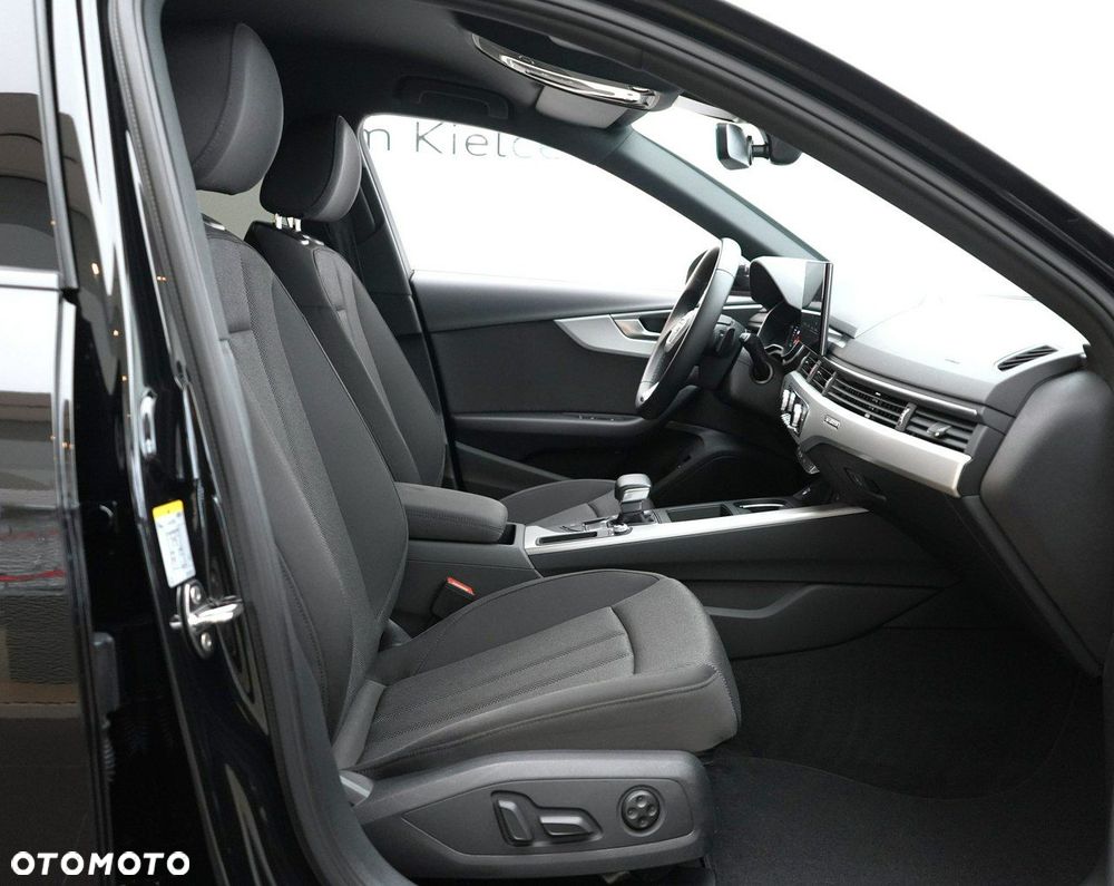 Audi A4 Avant - 25