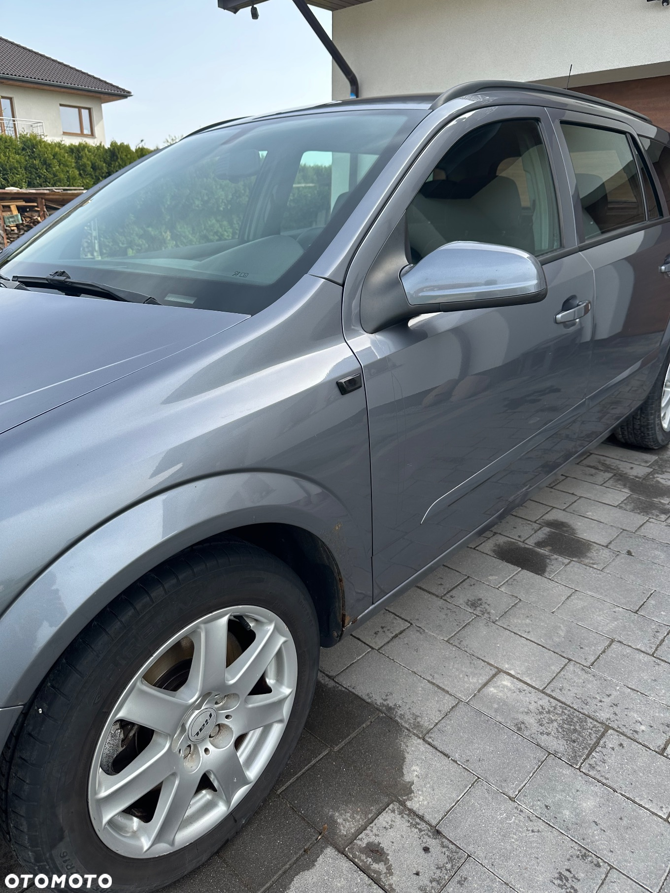 Opel Astra - 2