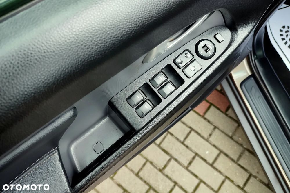 Kia Sportage - 25