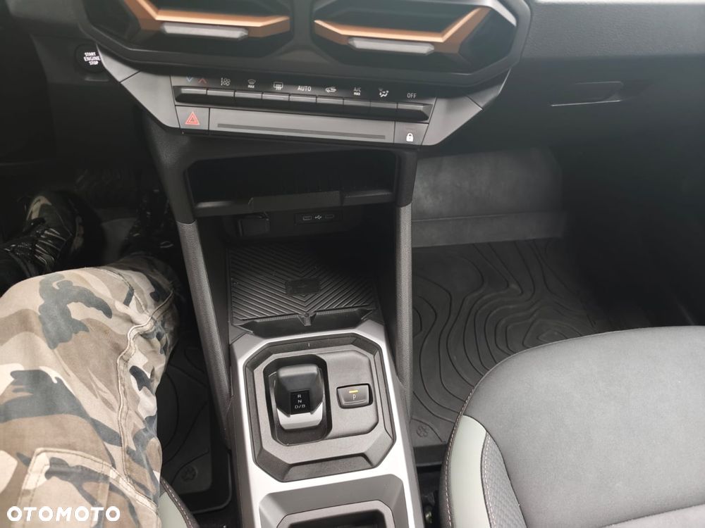 Dacia Duster 1.6 Full Hybrid 140 Extreme MMT - 2