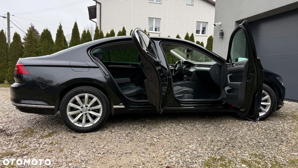 Volkswagen Passat 2.0 TSI (BlueMotion Technology) 4Motion DSG Highline - 28